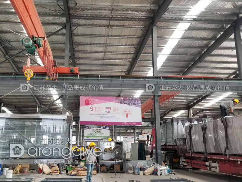 江蘇公交候車亭發貨案例